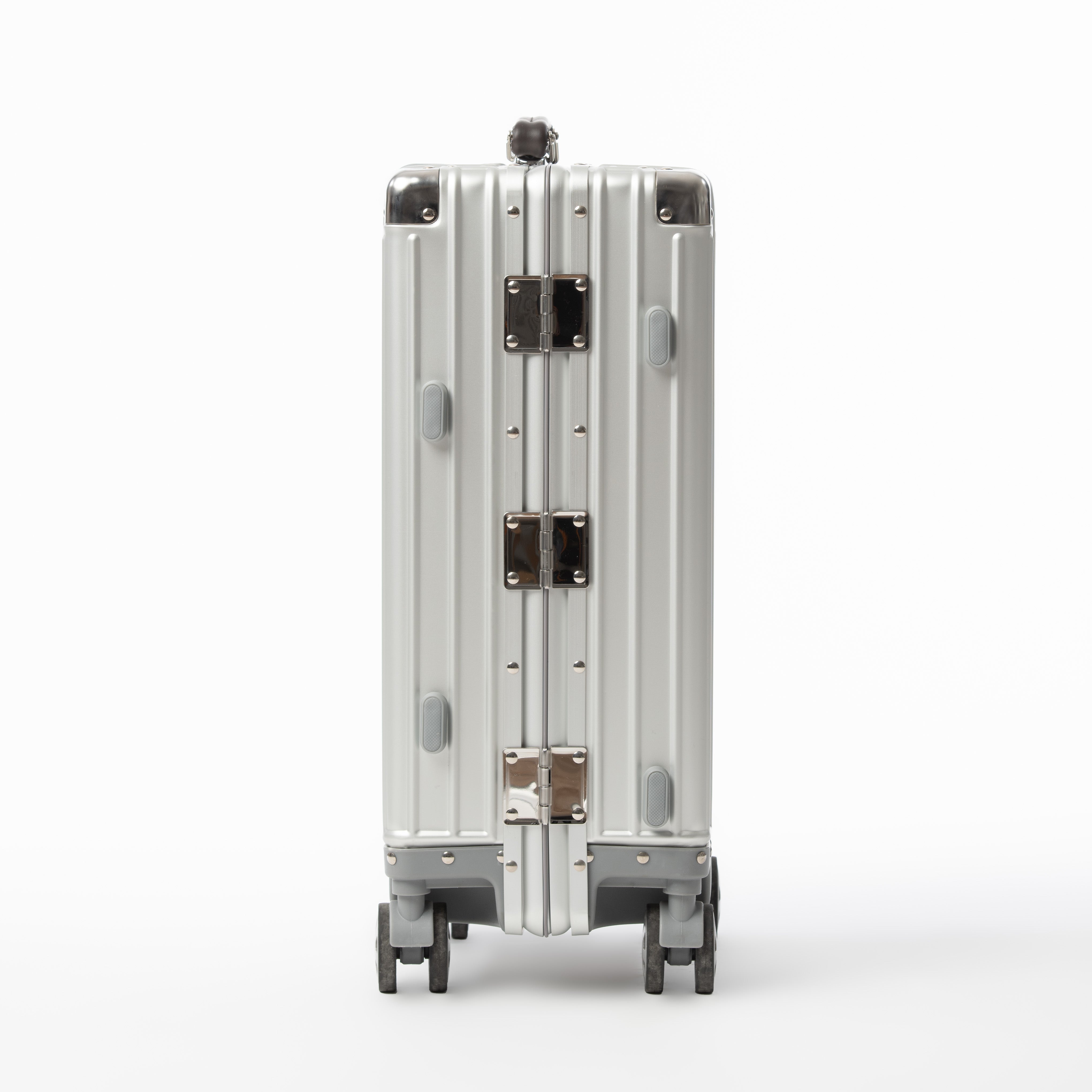 CLASSIC ALUMINUM